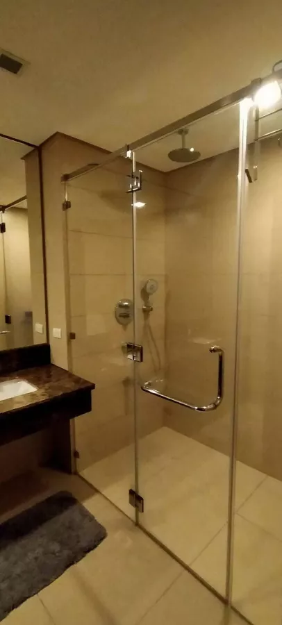 "2 Bedroom Condominium for Rent at Garden Towers, Makati City"09
