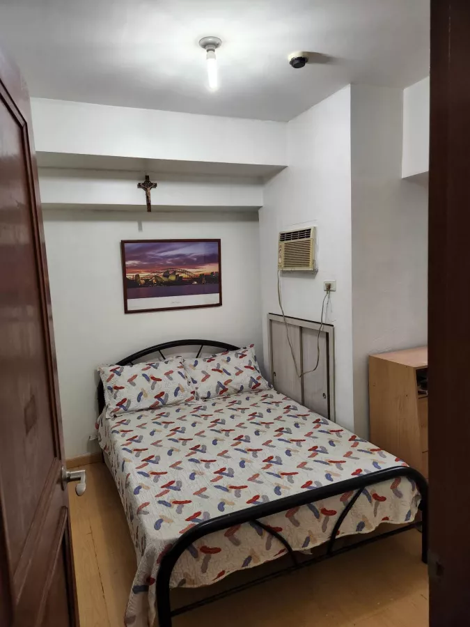 1 Bedroom Condominium for Lease in Pioneer St. Mandaluyong City05
