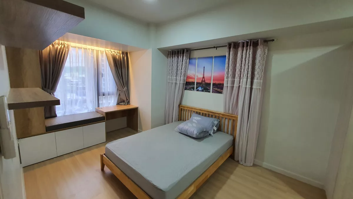 "2BR Condominium unit for rent at Mandani Bay Suites, Mandaue"02