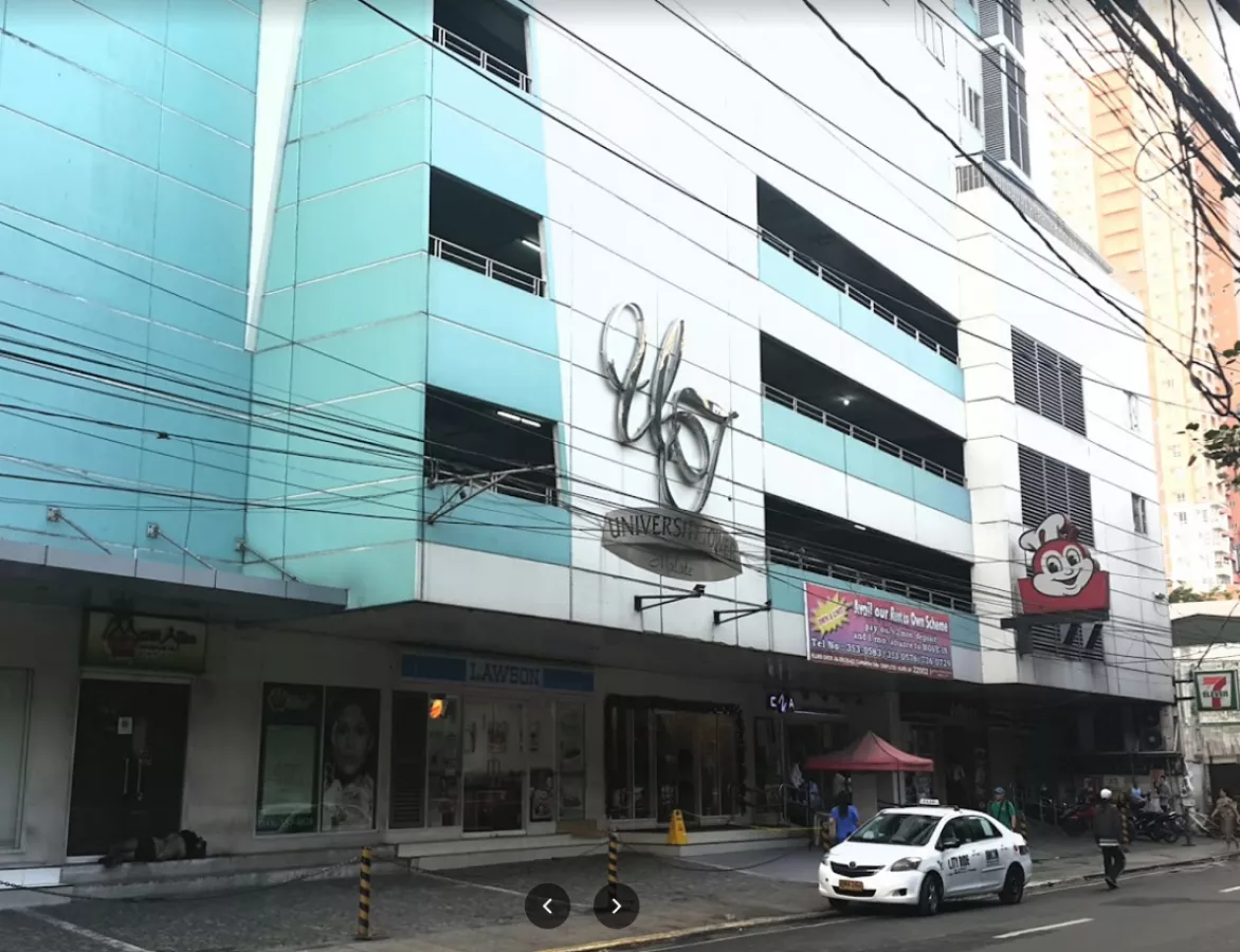 University Tower Malate Studio unit with parking02