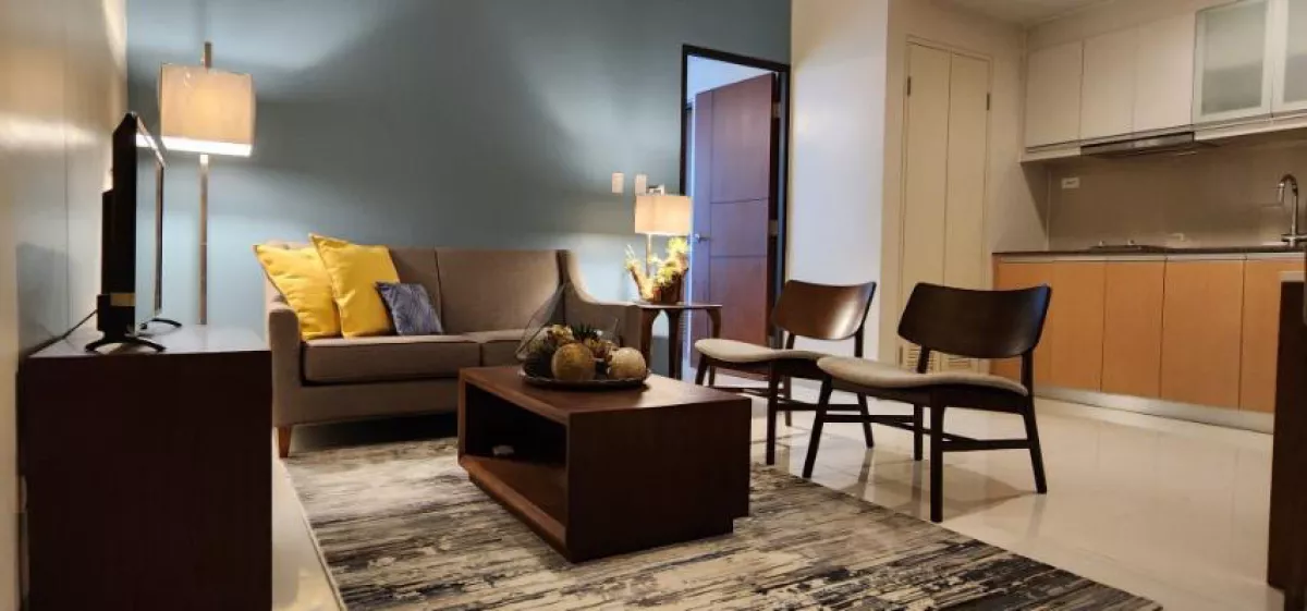 For Rent One Uptown Residence Fully Furnished 1 bedroom BGC Condo02