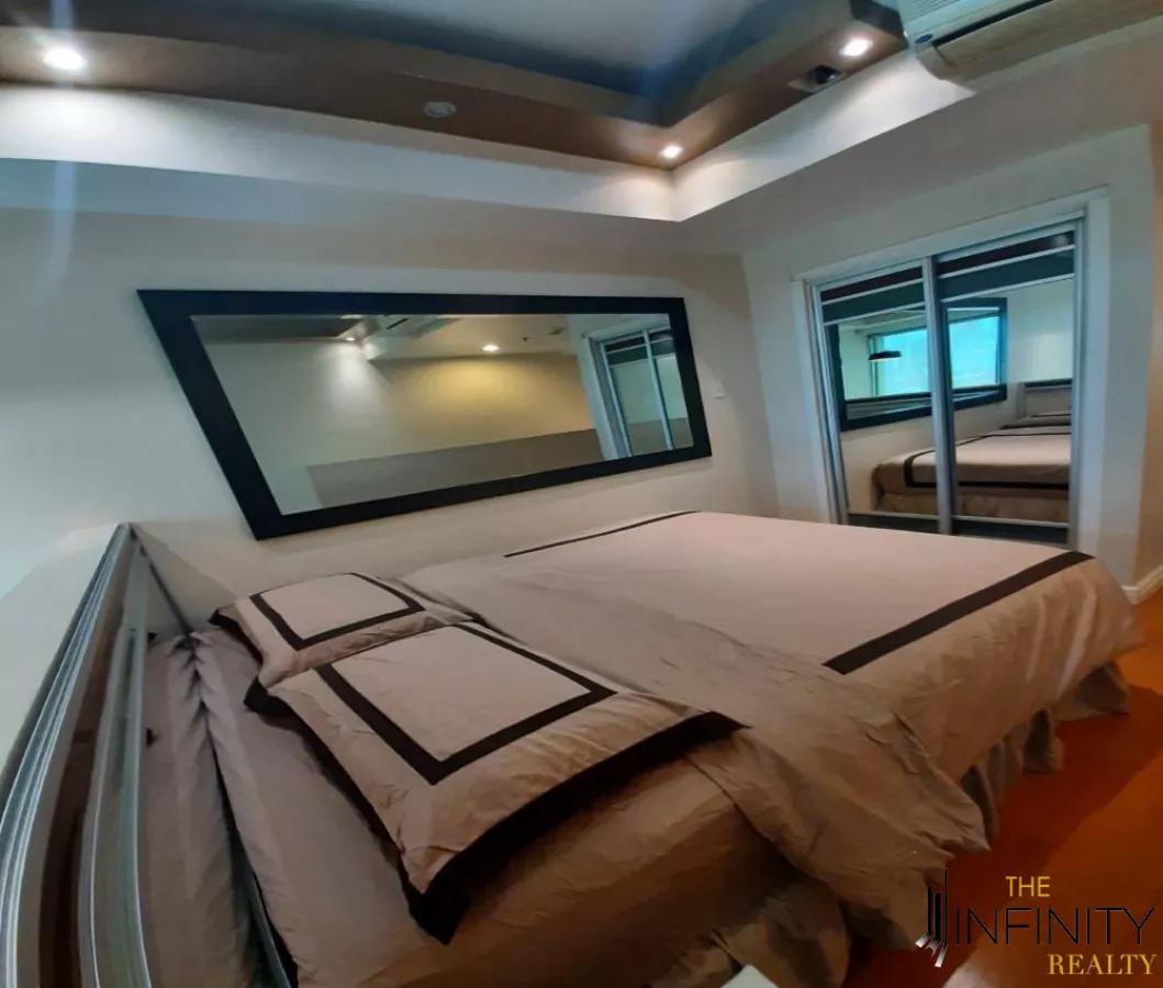 "For Lease 1-Bedroom Loft Unit in One Rockwell East, Makati City"05