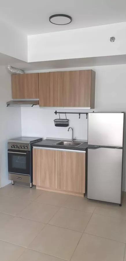 "Rush For Rent 1-BR at Avida One Union Place Arca South, Taguig"05