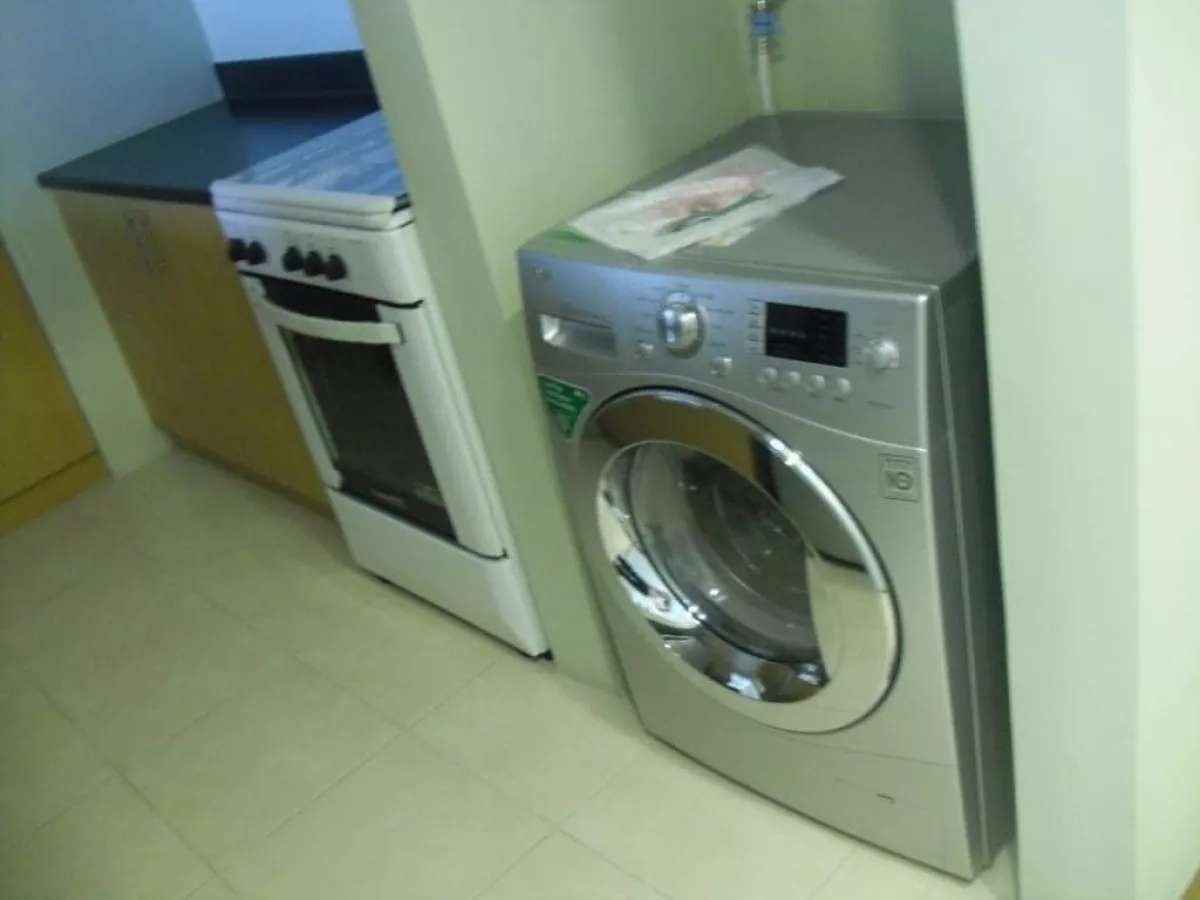 "FOR LEASE: 1 BEDROOM FURNISHED, WITH BALCONY, TWO SERENDRA - ENCINO, BGC"08