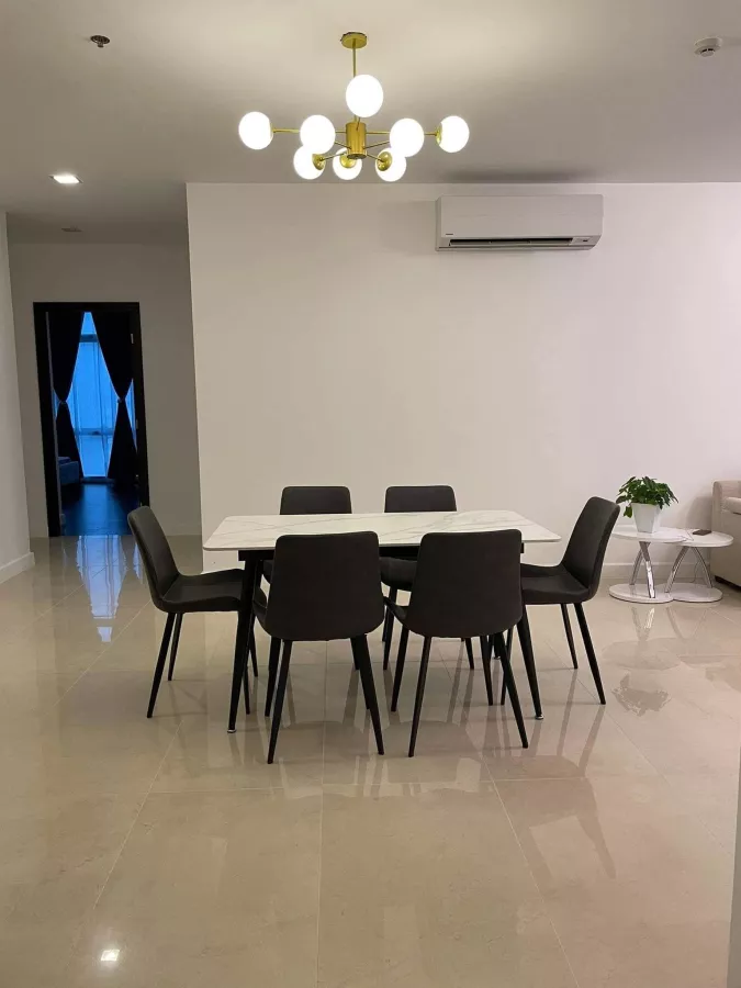 "Fully-Furnished 3 Bedroom Condo for leasein East Gallery Place, BGC, Taguig City"03