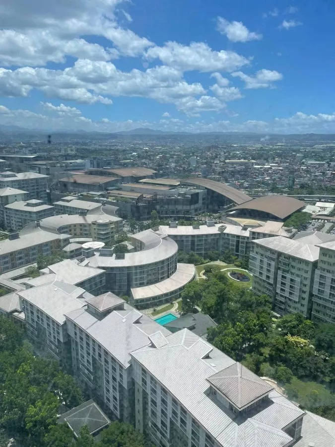 "Fully-Furnished 3 Bedroom Condo for leasein East Gallery Place, BGC, Taguig City"05