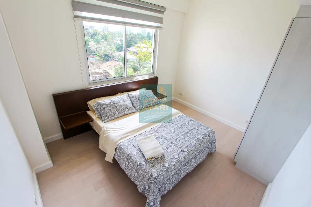 "Plain and Simple 2 Bedroom Unit for Rent in 32 Sanson by Rockwell, Cebu City"04