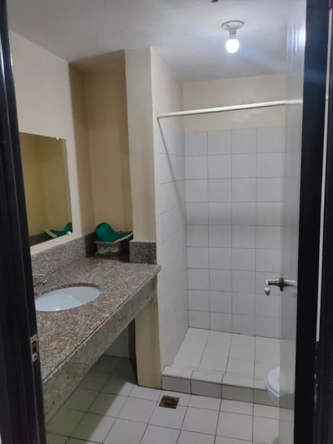 Very Nice 2 Bedroom in Cypress Tower near BGC & McKinley Hill09