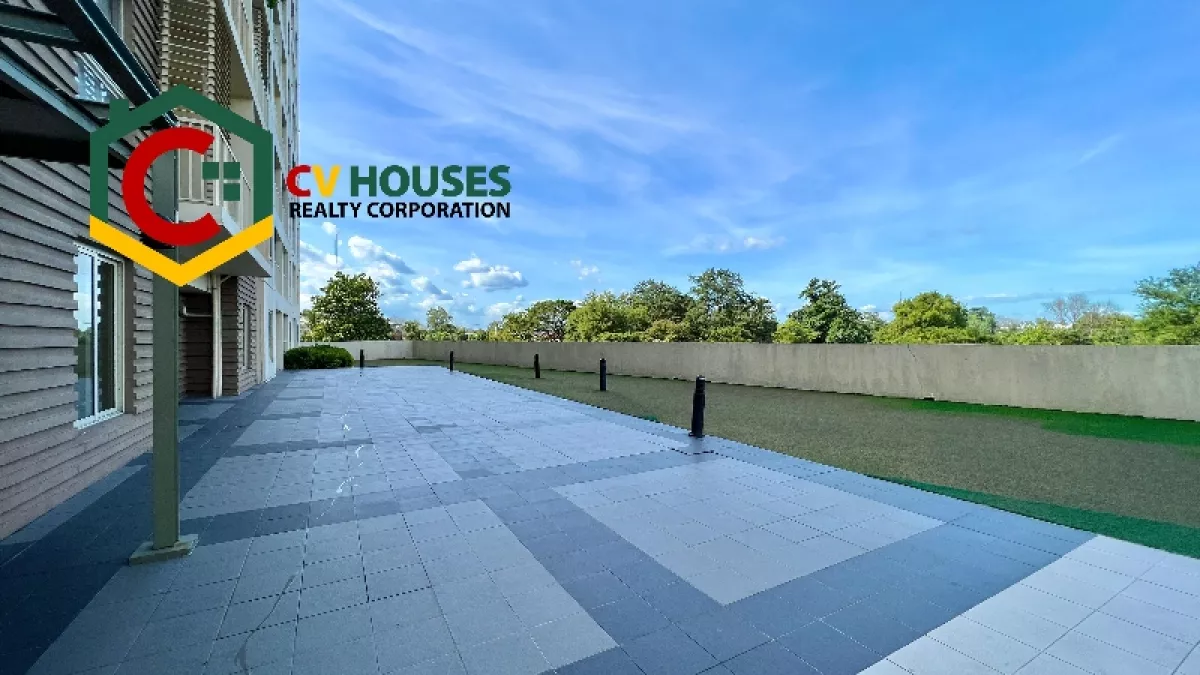 2 Bedroom Condo Unit with Breath taking view for Rent!08