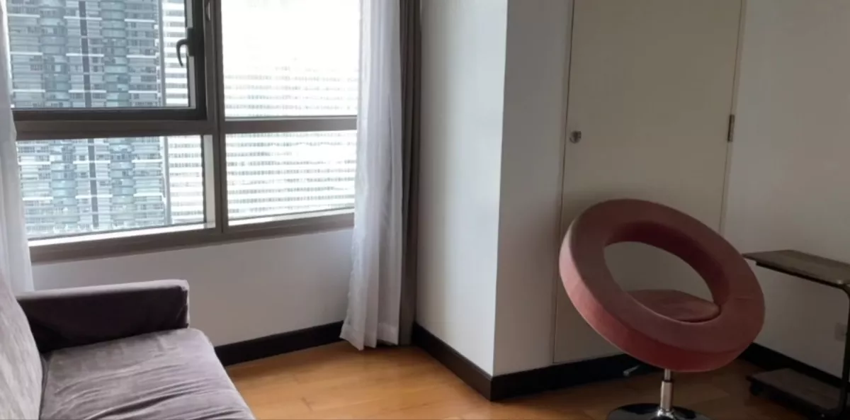 Fully Furnished 2 BR The Residences at Greenbelt-Lorenzo Tower- Makati City07