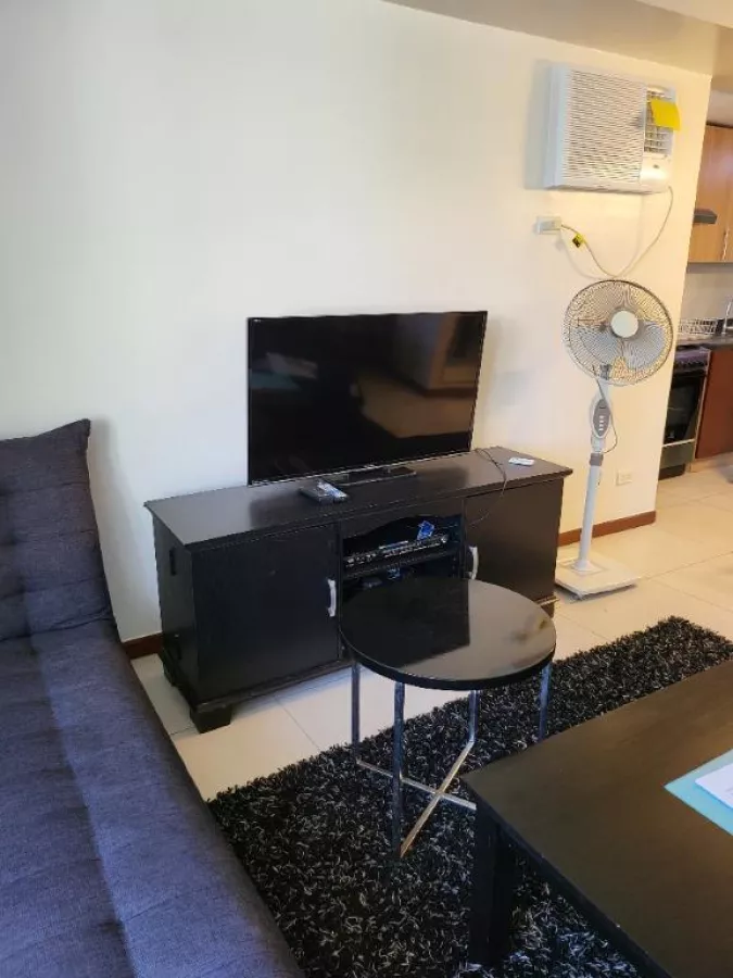 For lease  2BR furnished with parking Columns condo in legazpi village06
