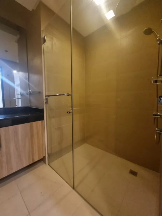1BR for Lease in One Serendra Taguig05