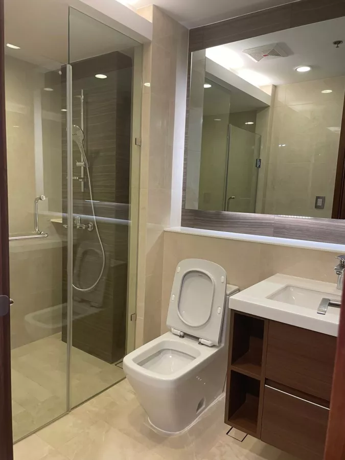 3 Bedroom Unit For Rent Two Roxas Triangle Narciso Realty08