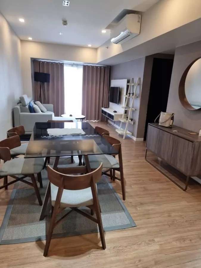 "One Maridien Bonifacio Global City, Taguig  2 Bedroom Condo Rent"04