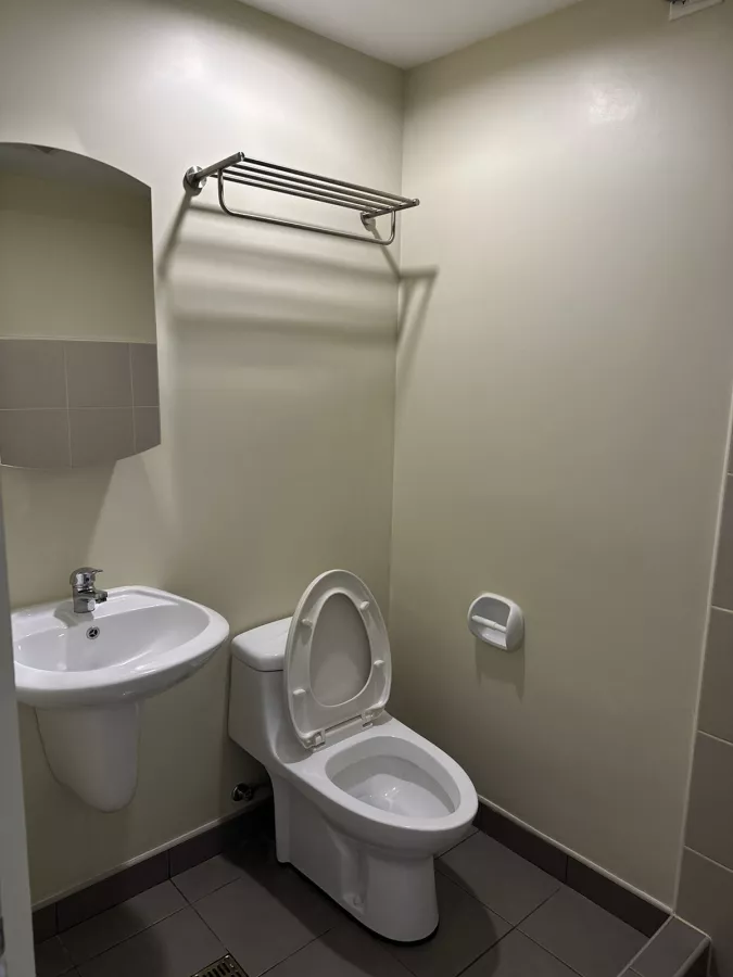 Studio Unit for Rent at Avida Tower Riala Tower 3 30th Floor04