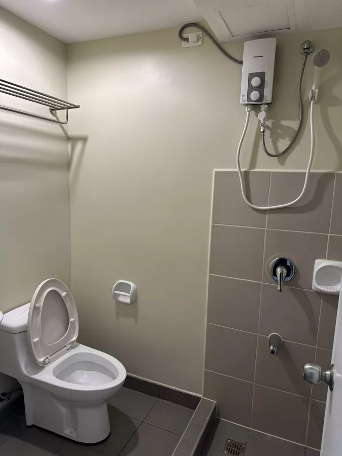 Studio Unit for Rent at Avida Tower Riala Tower 3 30th Floor05