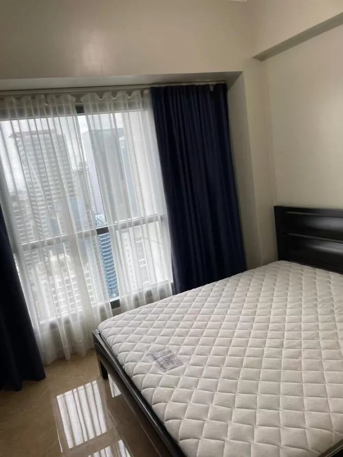Modern 2BR Condo unit in Shang Salcedo Place for Lease at Makati!05