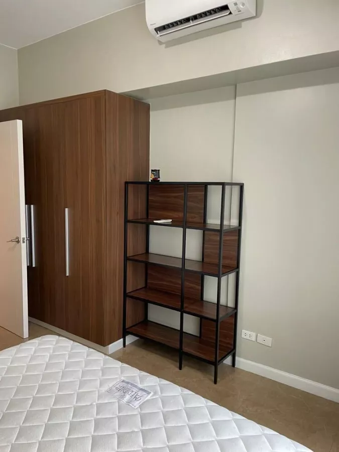 Modern 2BR Condo unit in Shang Salcedo Place for Lease at Makati!06