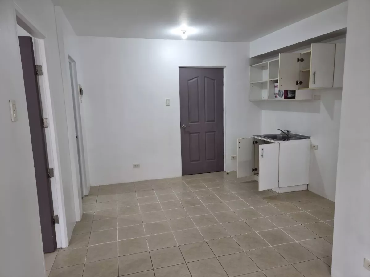 One Bedroom Avida West Makati For Rent02