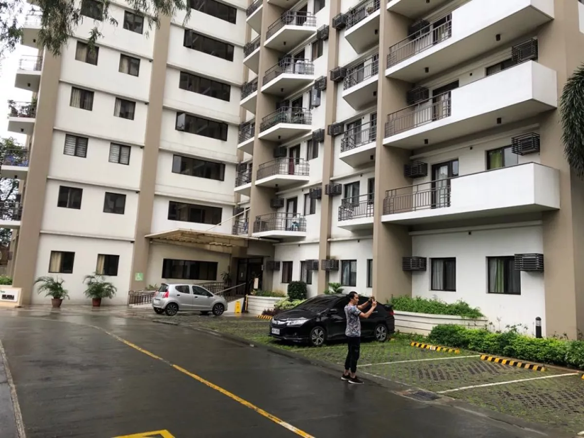 4 Bedroom Condo For Rent in Taguig near Global City and Airport - Cypress Towers05