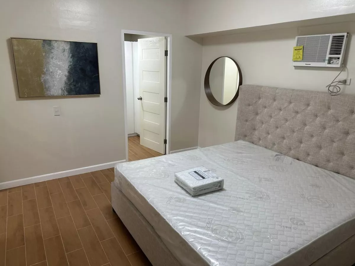 3 bedroom unit in Two Serendra for lease10
