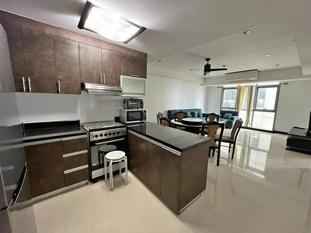 Spacious 1 bedroom unit in The Address at Wack Wack Condominium for lease02