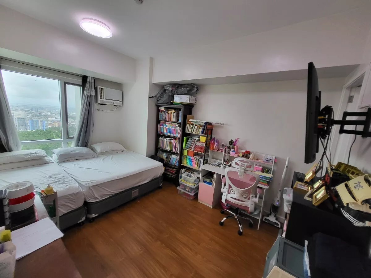 2BR Unit for Rent at Marco Polo05