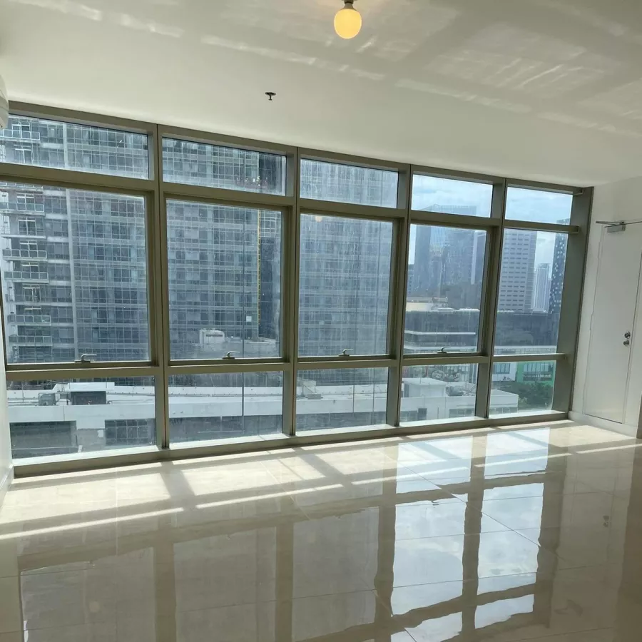 3 Bedroom Villa with Pool For rent in East Gallery Place BGC04