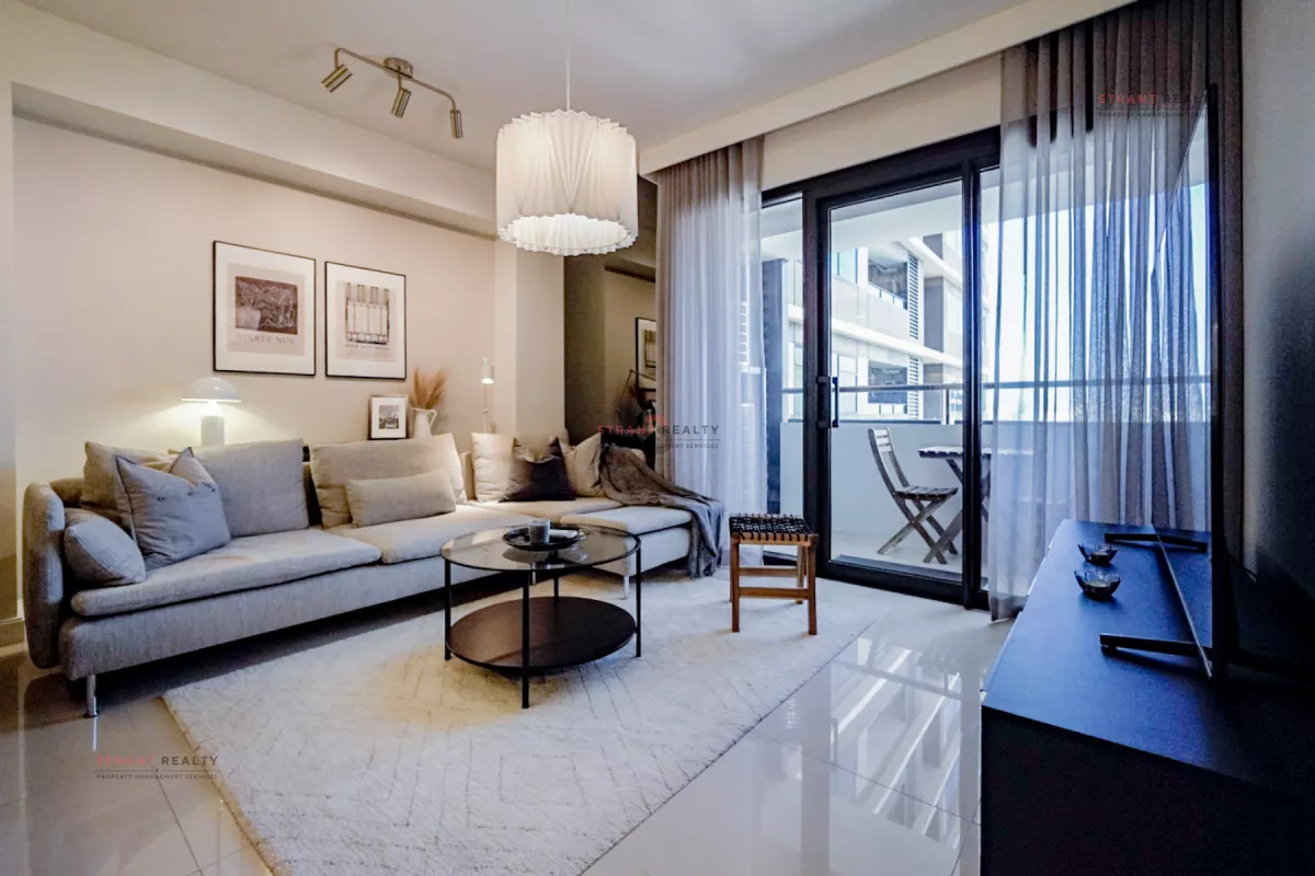 1 Bedroom Exclusive Condominium Unit Alcoves Cebu Business Park Ayala Center04