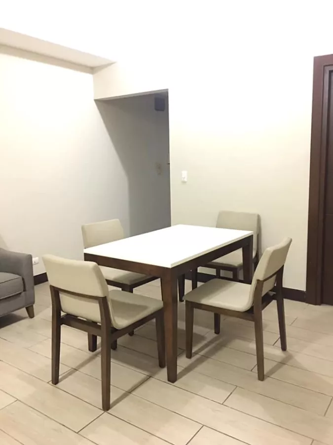 For Lease Executive Studio Unit in Three Central02