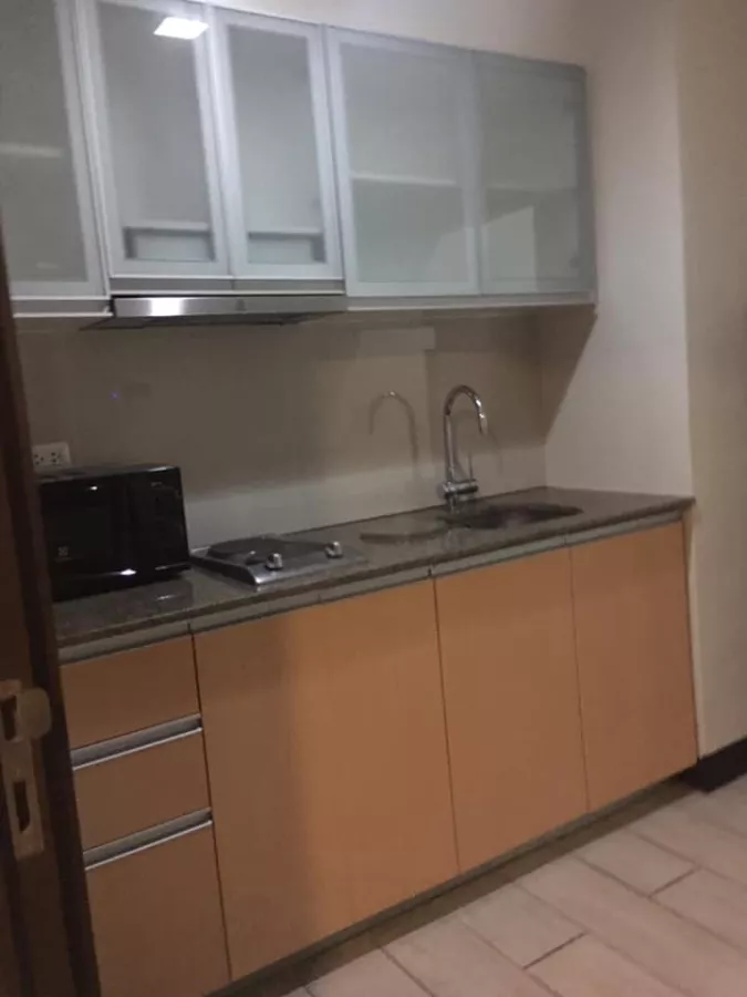 For Lease Executive Studio Unit in Three Central07