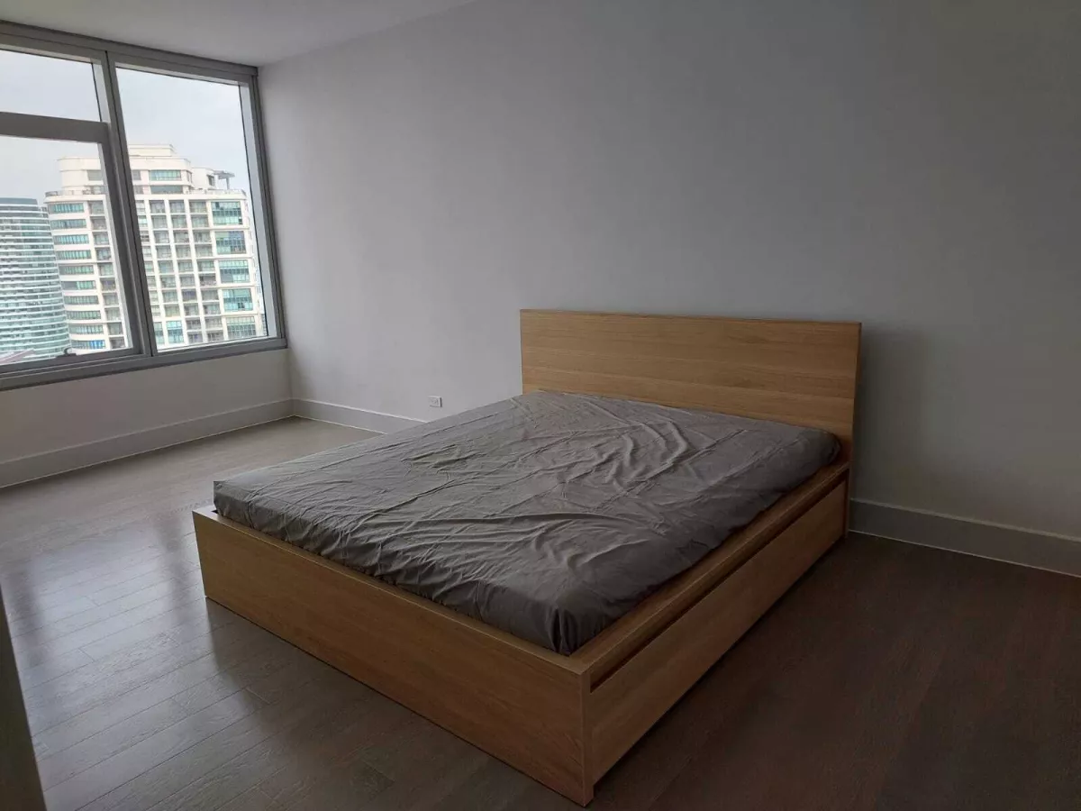 2 Bedroom Unit in The Proscenium Residences Rockwell Makati  For Lease03
