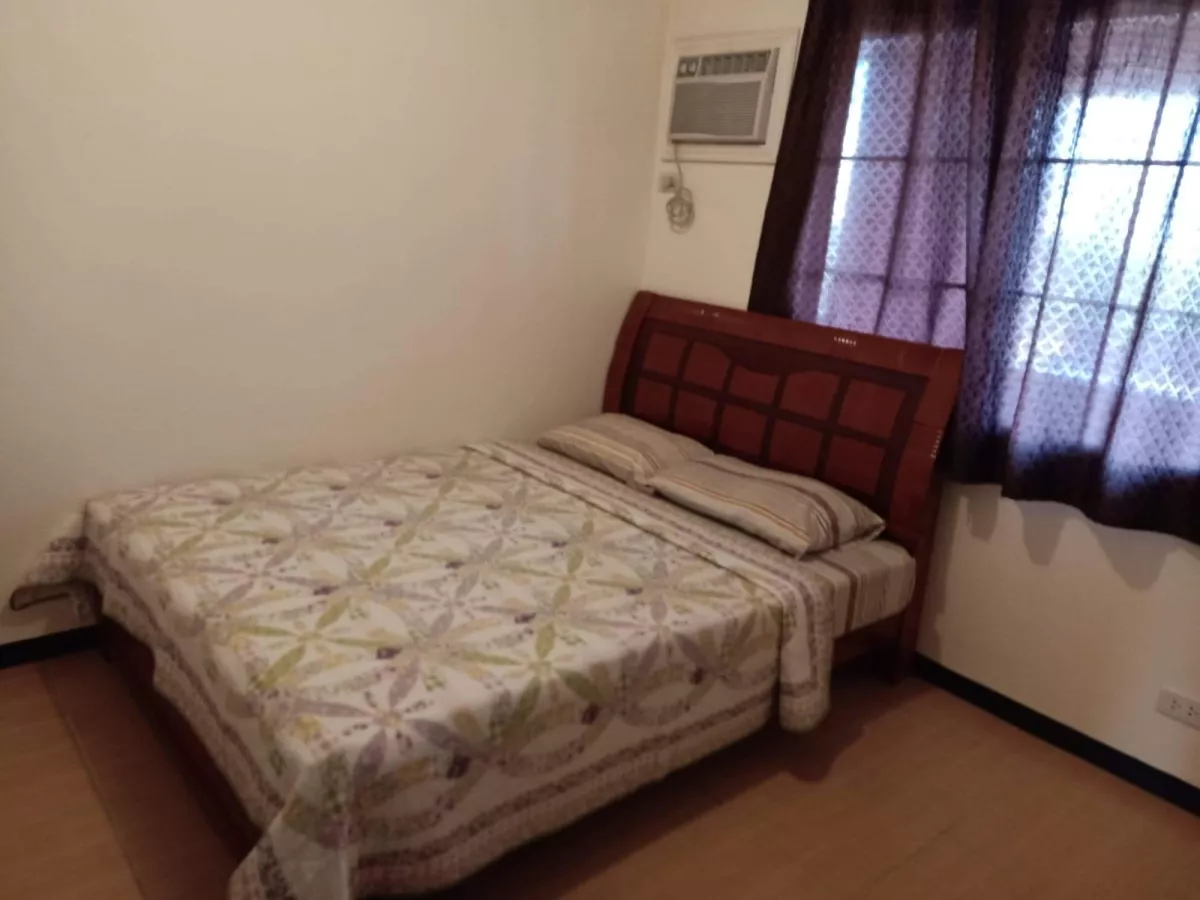 "2 Bedroom Fully Furnished For Rent in The Wellington Courtyard Tagaytay, Cavite"03