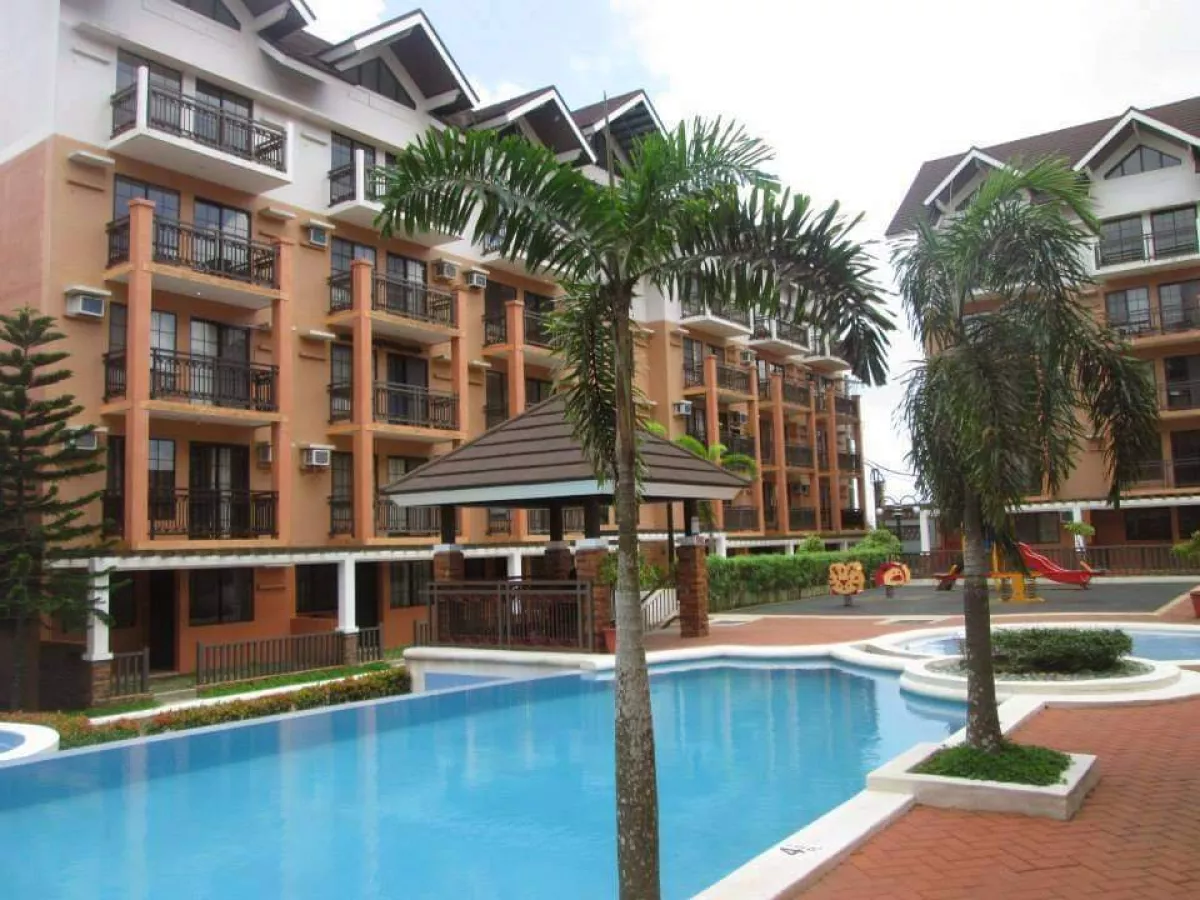 "2 Bedroom Fully Furnished For Rent in The Wellington Courtyard Tagaytay, Cavite"08