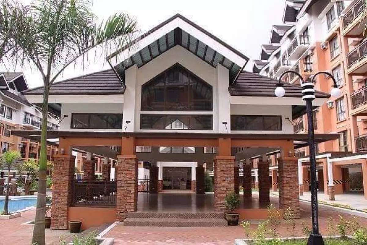 "2 Bedroom Fully Furnished For Rent in The Wellington Courtyard Tagaytay, Cavite"09