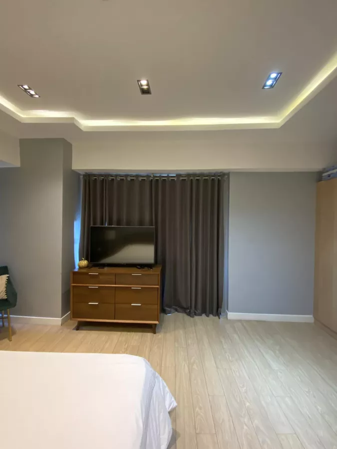 "FOR RENT: FULLY FURNISHED 1 BEDROOM WITH BALCONY, ONE SHANGRI-LA PLACE SOUTH"05