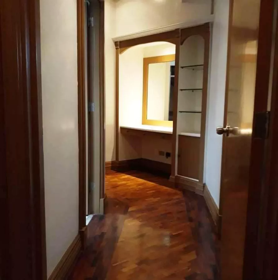 4BR Condo for Rent in Salcedo Park Condominium Makati City RH646006