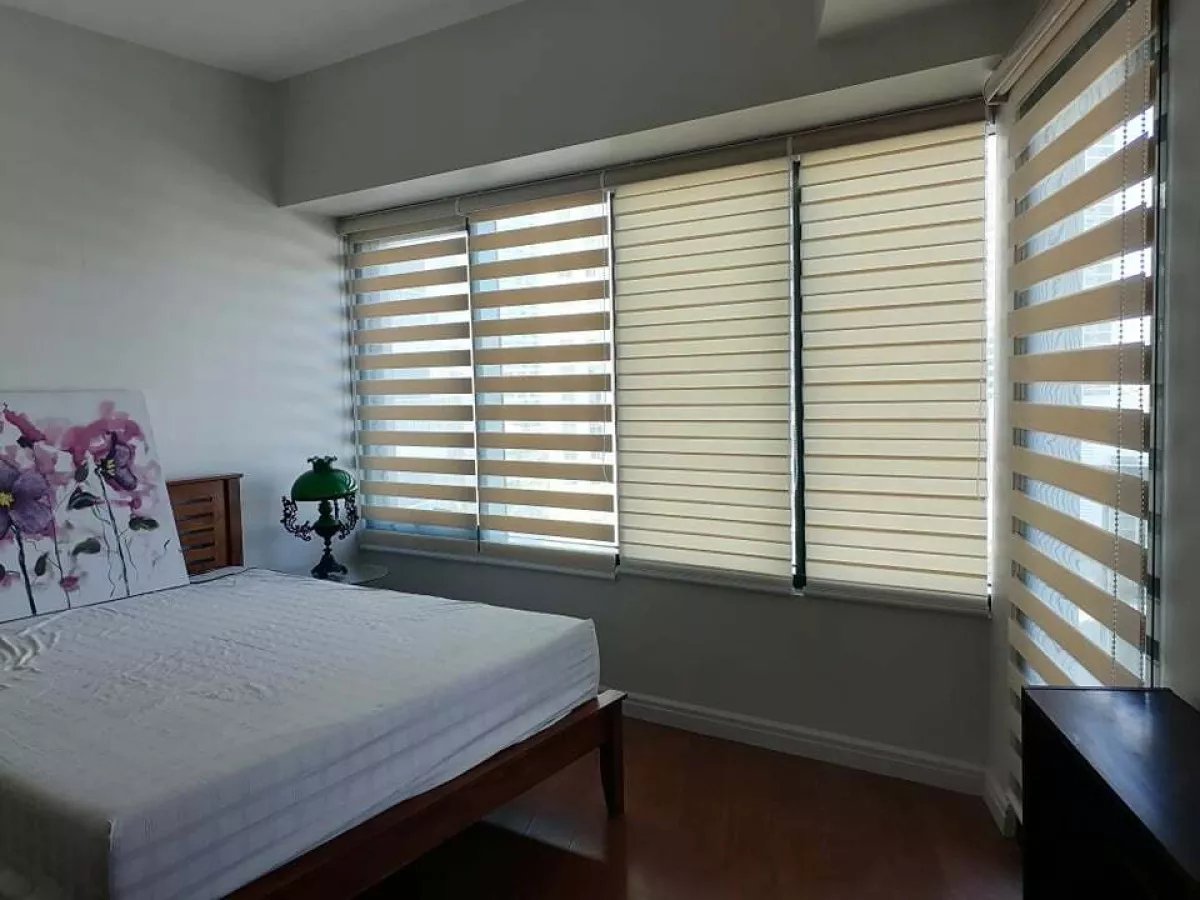 One Rockwell East 2BR Makati Condominium Unit for Rent02
