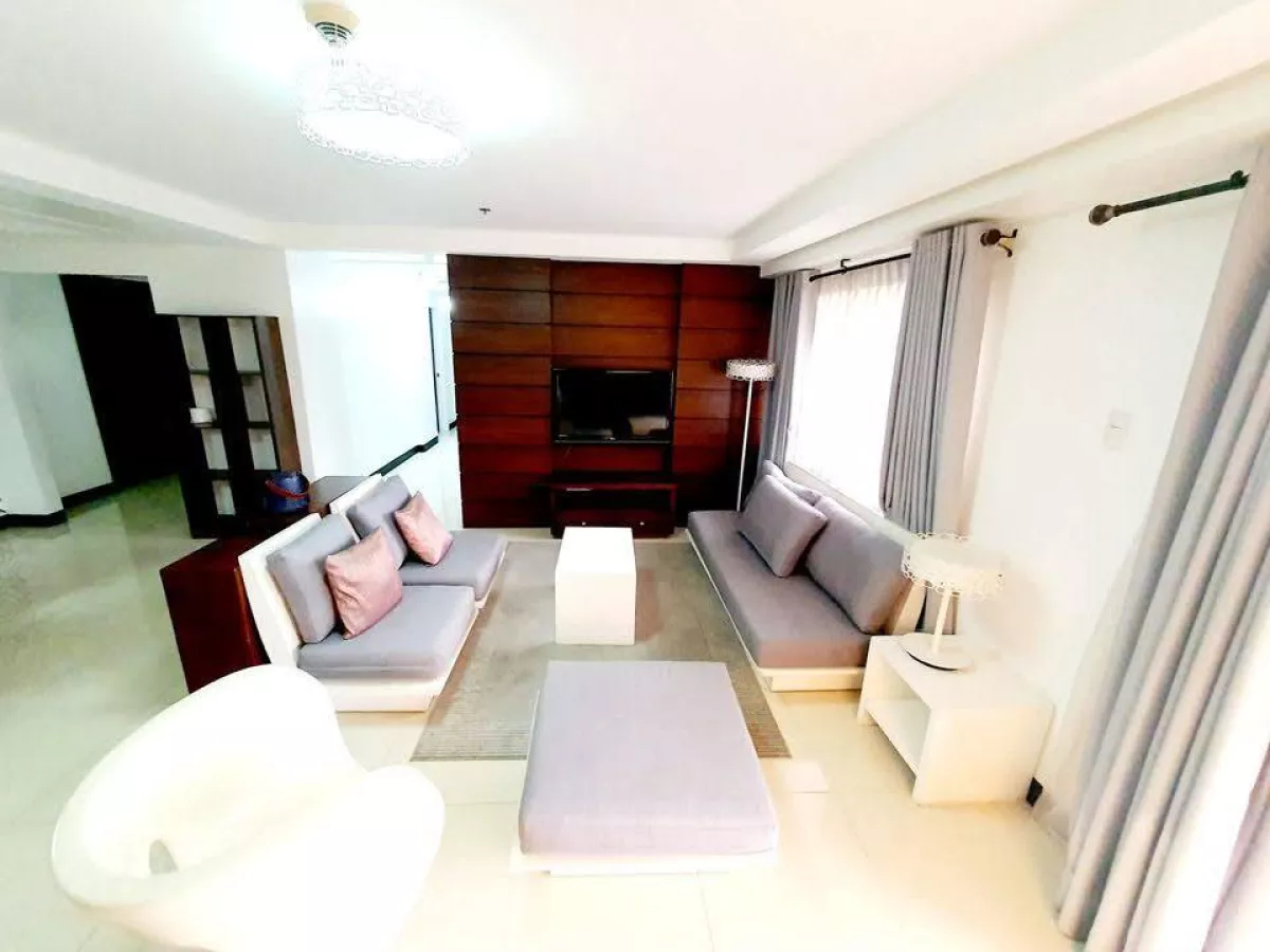 McKinley Hill Taguig 3 Bedroom Condo For Rent at Tuscany Private Estate03