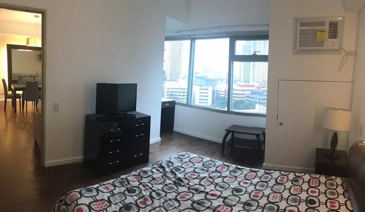 "For Rent 1 Bedroom Condominium unit at One Legazpi Park, Makati City"04