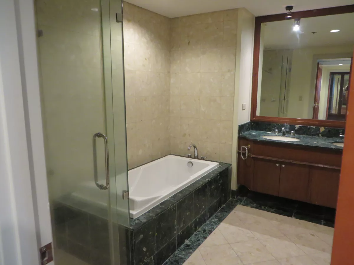 "Rockwell 3 Bedroom Condominium for Rent, Rizal Tower, Makati"04