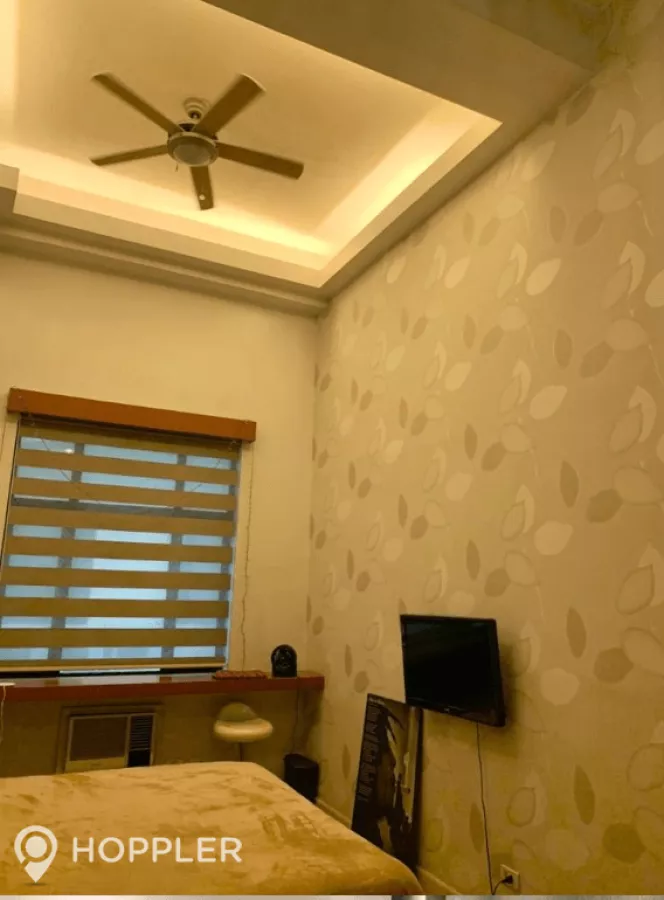 "1BR Condo for Rent in Forbeswood Heights, BGC, Taguig - RR2508181"06