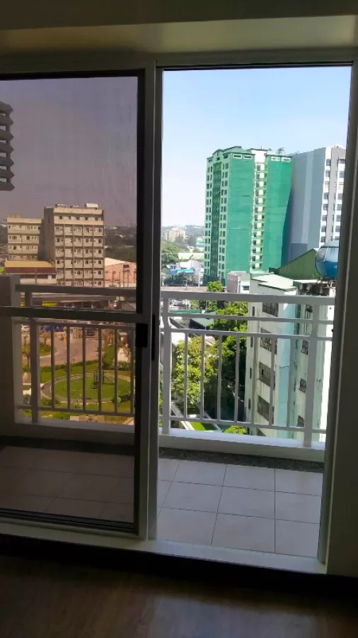 Two Bedroom Bare Unit with Parking For Lease09