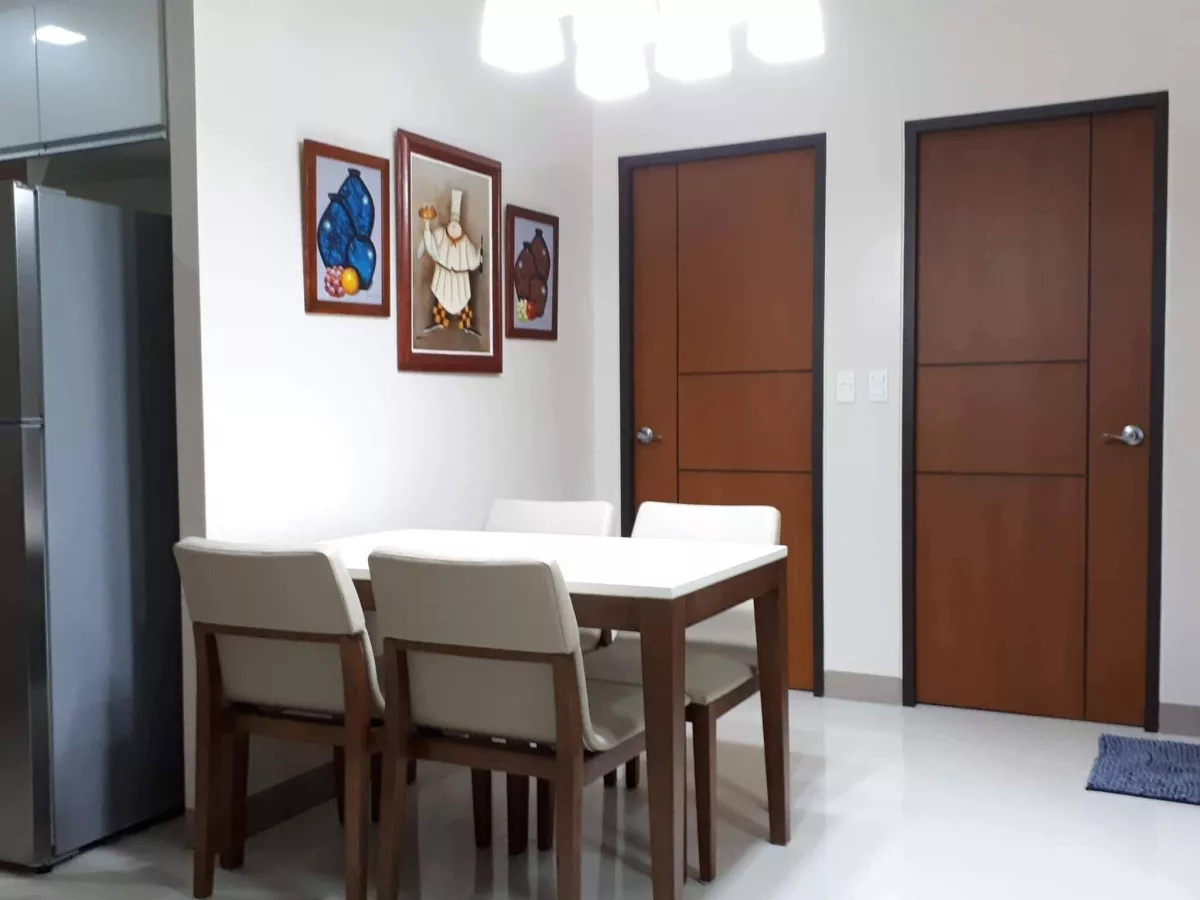 "Fully-Furnished 2 Bedroom  in One Uptown Residences, BGC Taguig"02