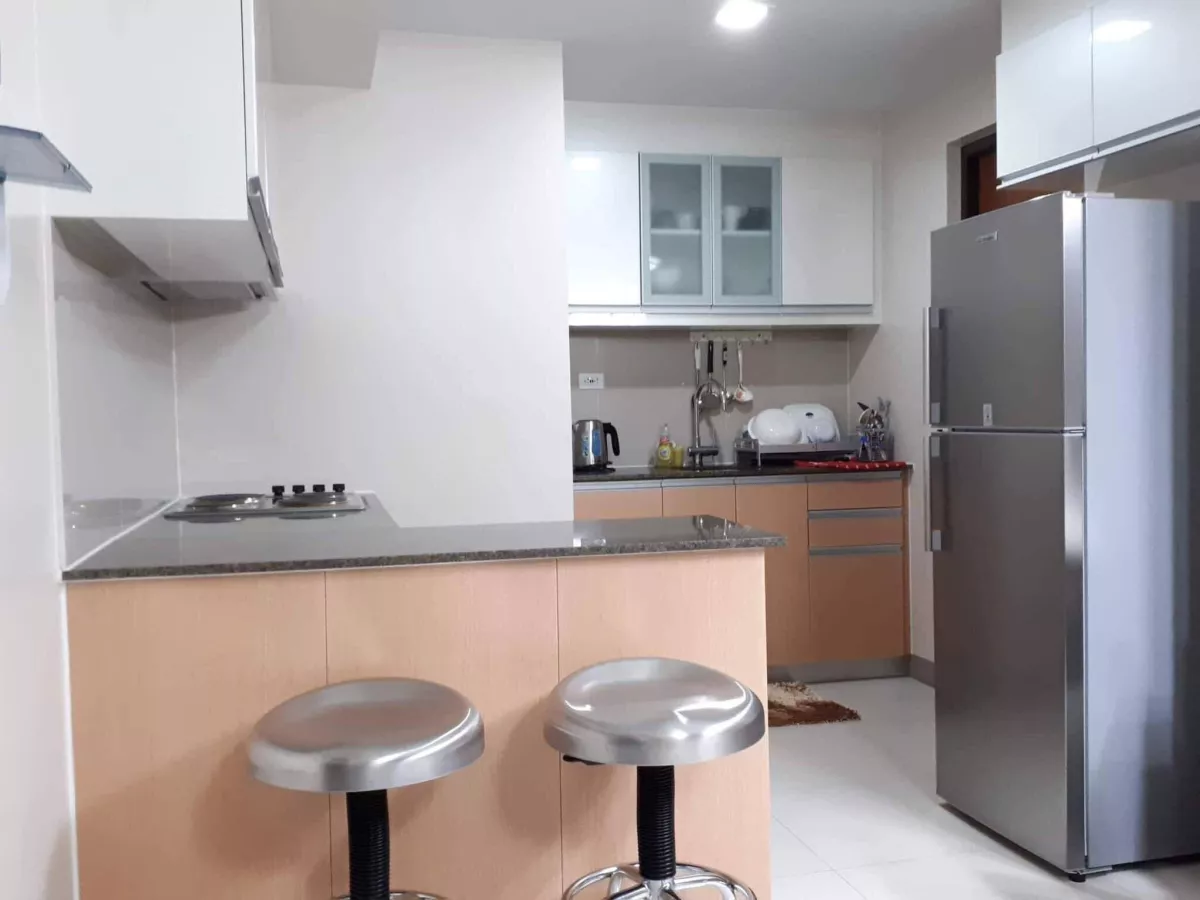 "Fully-Furnished 2 Bedroom  in One Uptown Residences, BGC Taguig"04