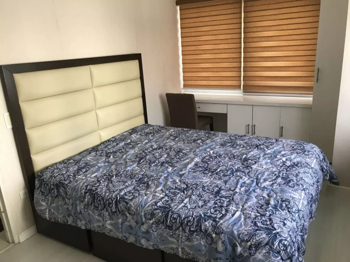 2br Senta Alveo Condo Legaspi vilage Makati09
