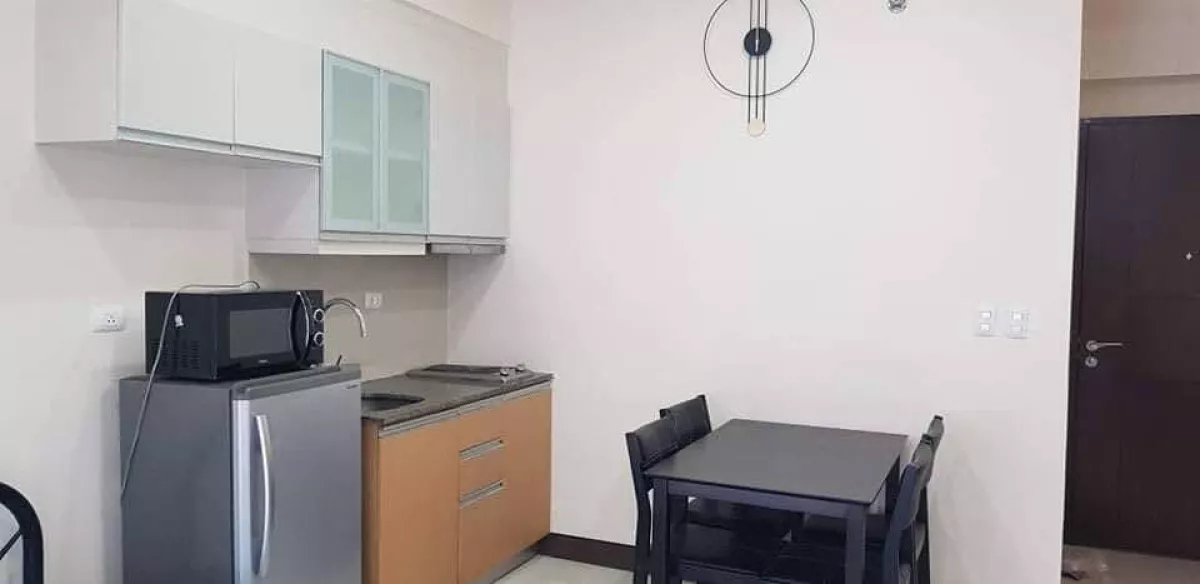 Viceroy Residences Condo For Rent Mckinley Hill Taguig03