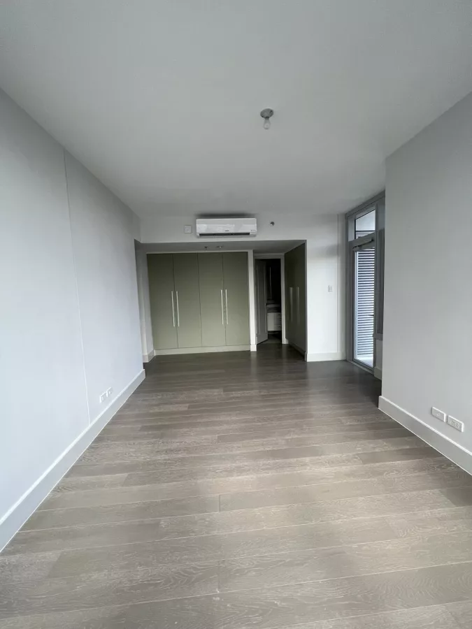 3 Bedroom Corner Unit at Proscenium Residences03