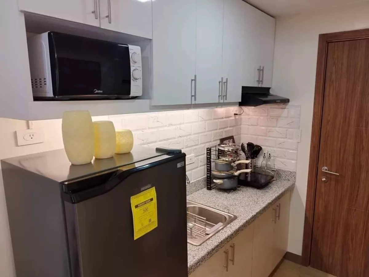 2 Bedrooms For Rent in Spring Residences Facing amenities in Taguig04