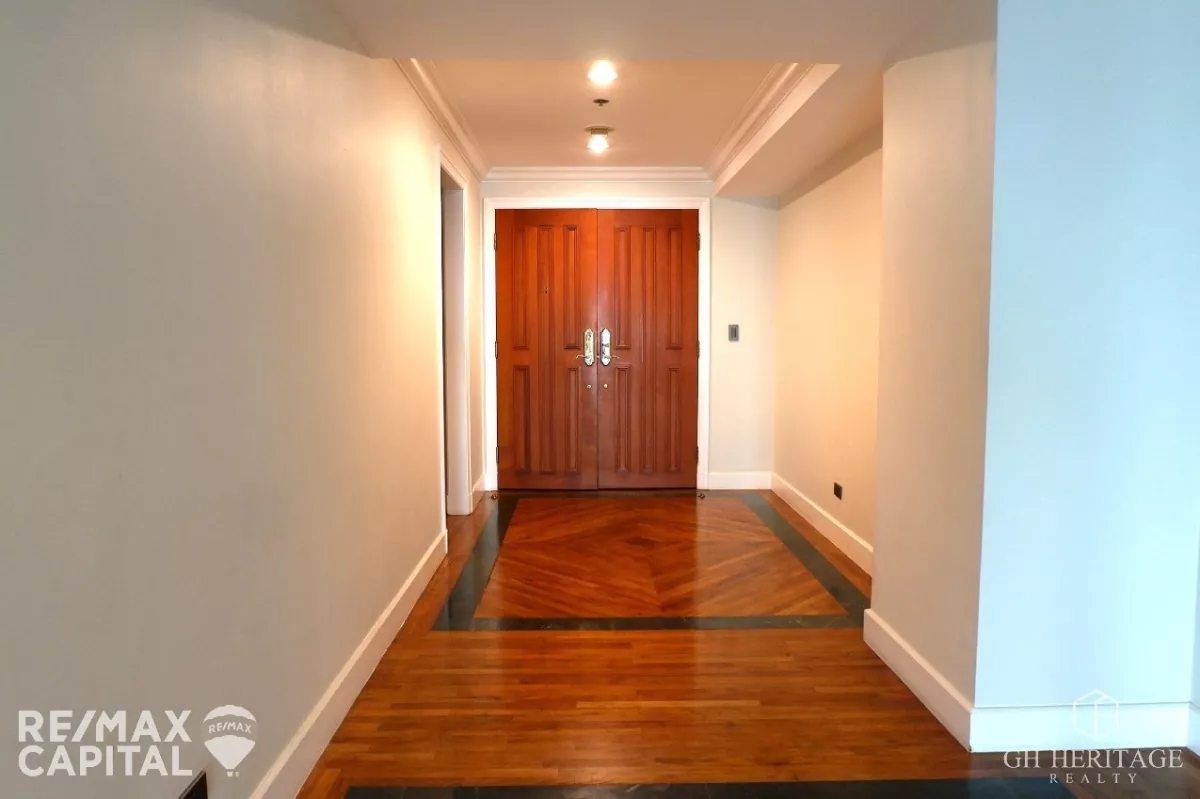 "Spacious 3BR Unit For Lease in Rizal Tower, Rockwell Center, Makati City"04
